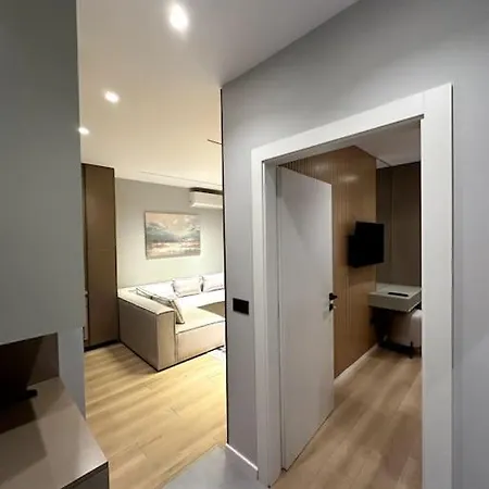 Adger Luxury Apartmán *